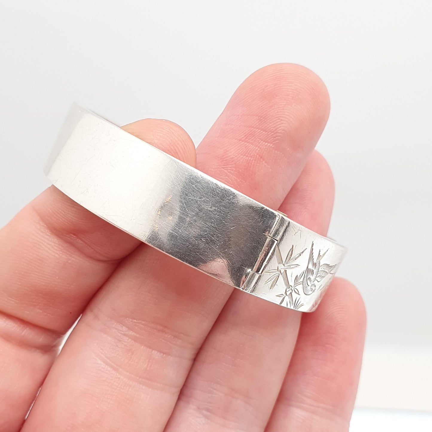 Antique Victorian Sterling Silver Bird Bracelet Bangle Hand Engraved Aesthetic 18.12g Songbird Swallow Vintage Womens Jewelry Jewellery