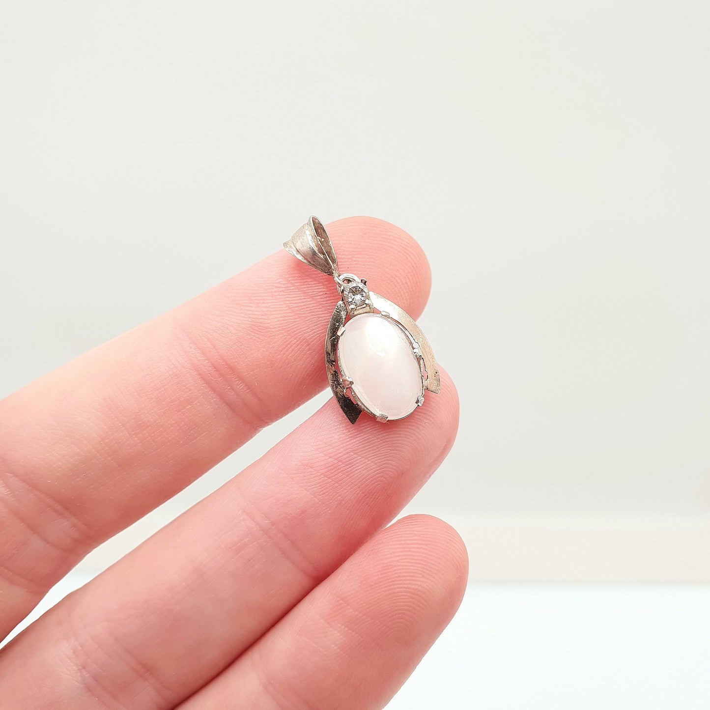 Antique Solid Silver Moonstone Wishbone Necklace Pendant Victorian Diamond Paste White Adularescence Jewelry Jewellery