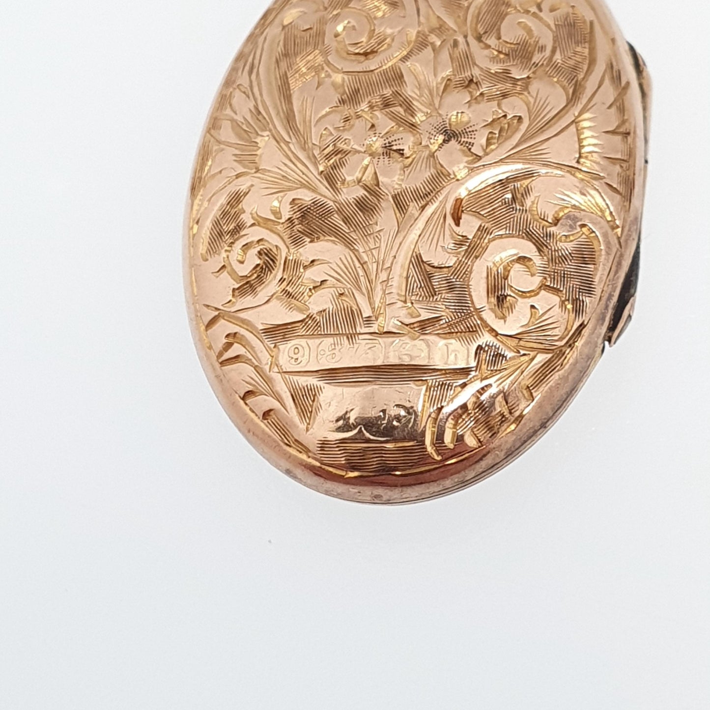 Antique Solid 9k 375 Gold Locket Oval 1907 Hallmark Shield Engraved All 9ct 9kt Gold Necklace Photo Picture Pendant Jewelry Jewellery