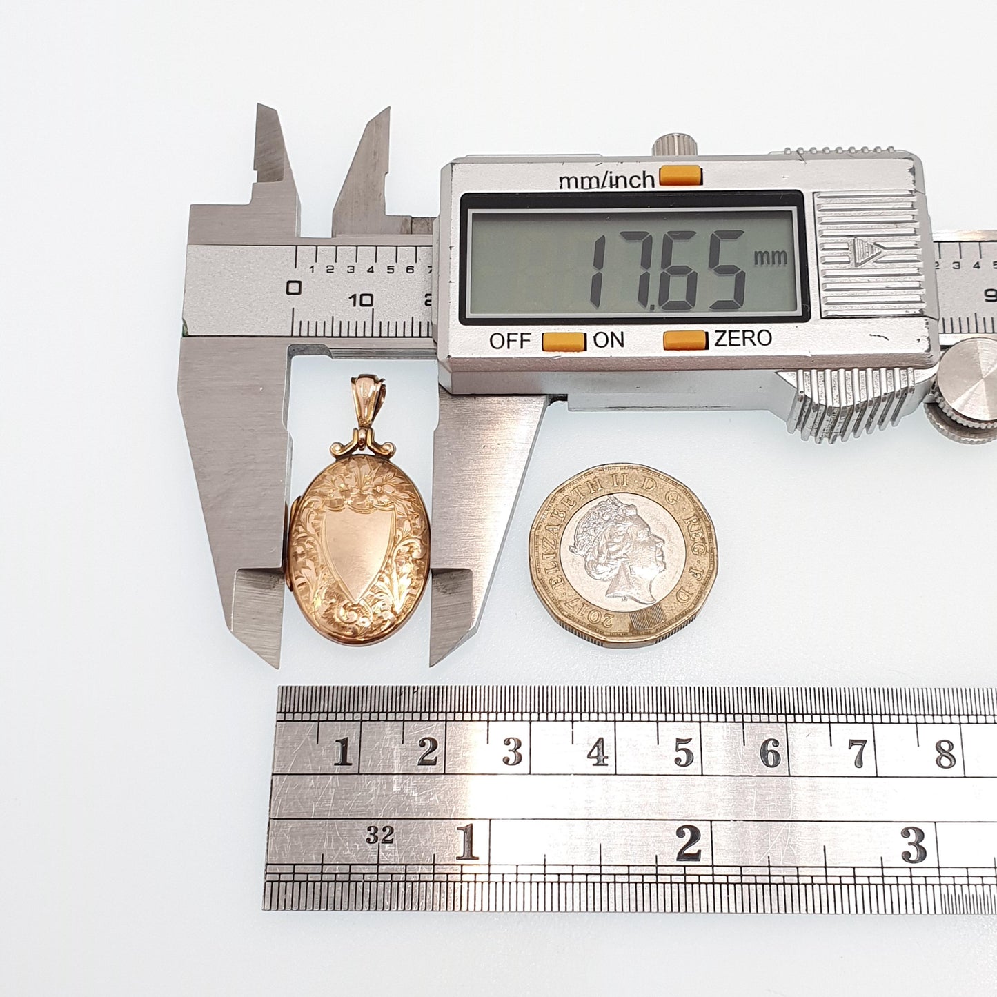 Antique Solid 9k 375 Gold Locket Oval 1907 Hallmark Shield Engraved All 9ct 9kt Gold Necklace Photo Picture Pendant Jewelry Jewellery