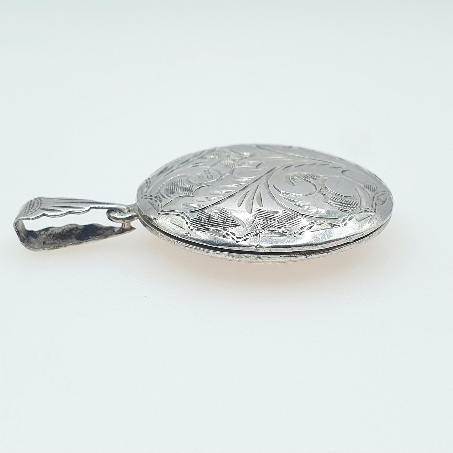Vintage Sterling Silver Round Locket Engraved Picture Photo Keepsake Large Big Solid 925 Womens Jewelry Jewellery