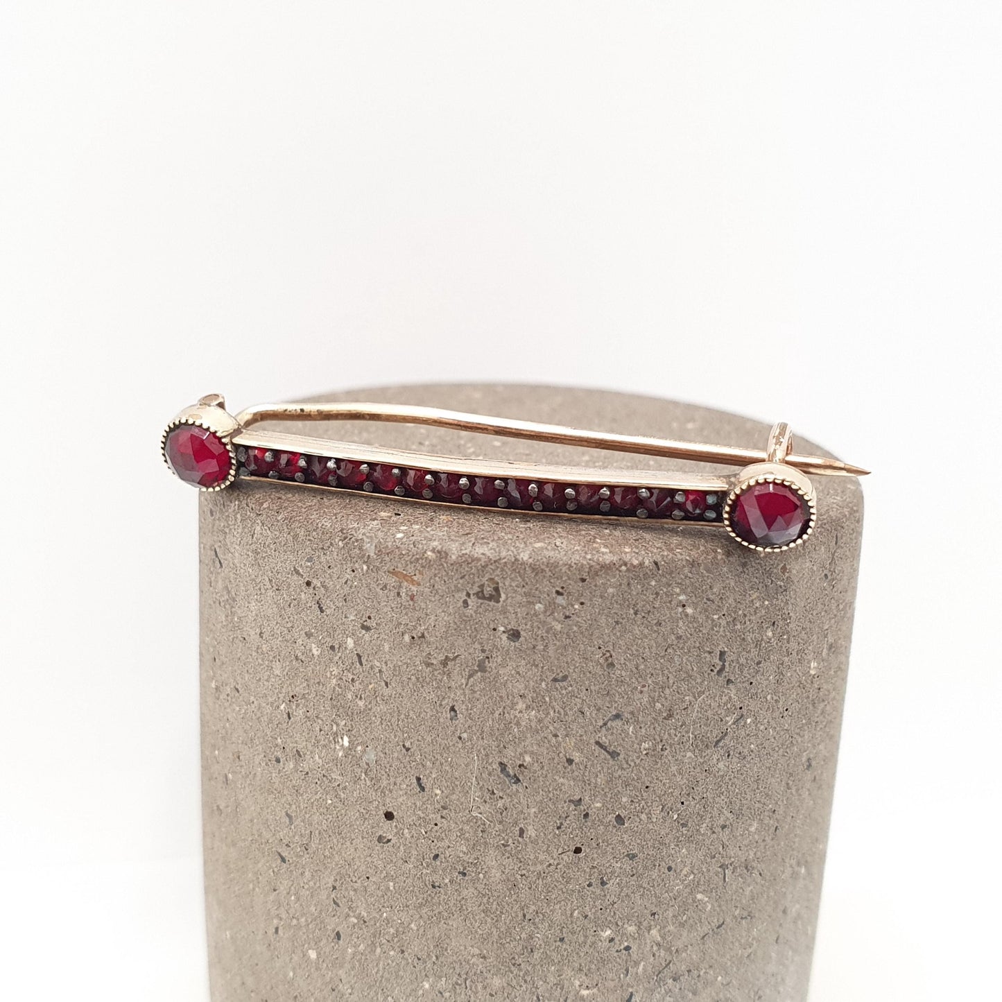 Antique Bohemian Garnet Bar Brooch Victorian Rolled Gold Filled Renaissance Revival Pyrope Vintage Womens Jewelry Jewellery