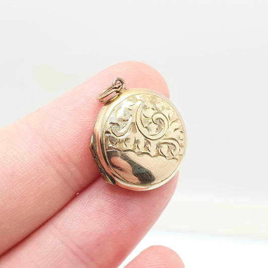 Antique 9ct 9k Gold Locket Pendant Round Art Deco Engraved Pattern Solid 375 Back & Front Small Circle Photo Vintage Necklace