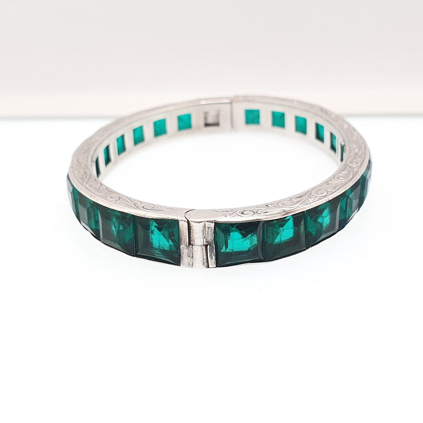 Antique Sterling Silver Emerald Paste Bangle Snap Bracelet Channel Set Art Deco Vintage 1920s 27.36g Womens Jewelry Jewellery