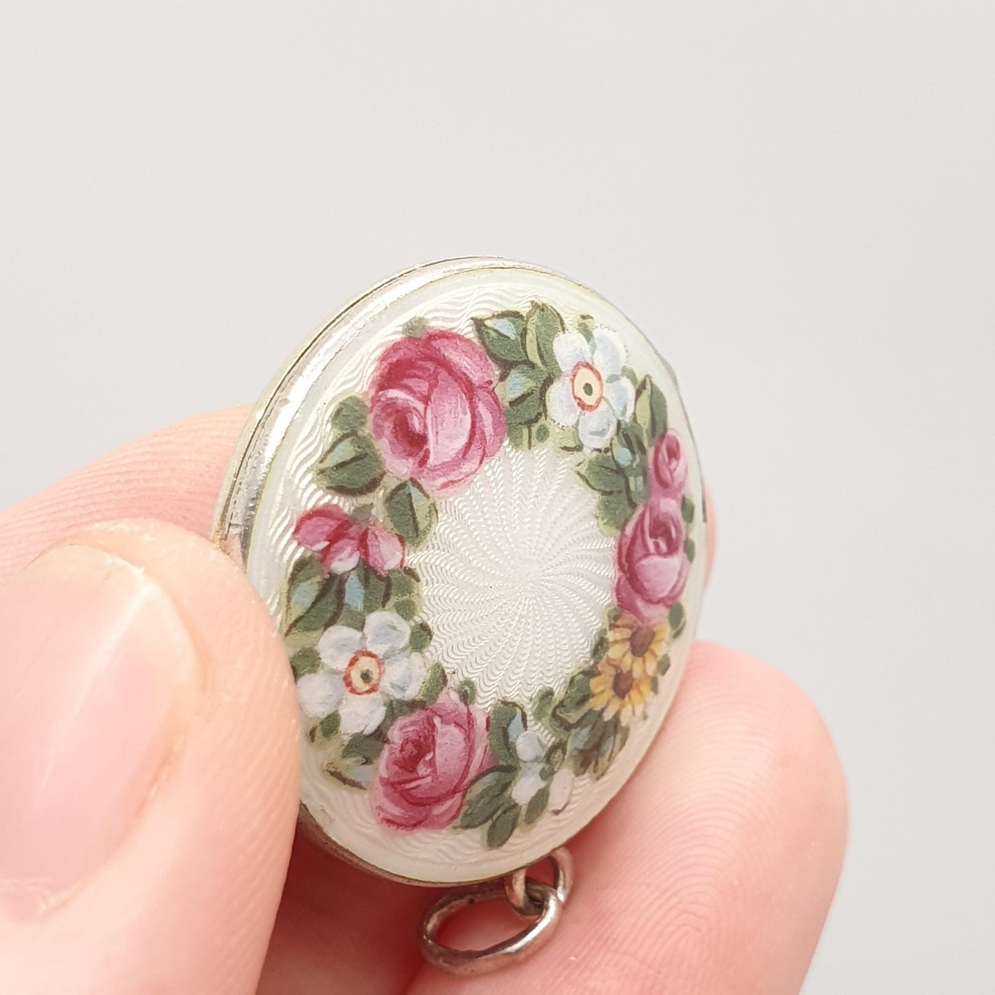 Antique Guilloche Enamel Solid Silver Locket Edwardian Rose Flower Pendant Round Photo Picture Jewelry Jewelry