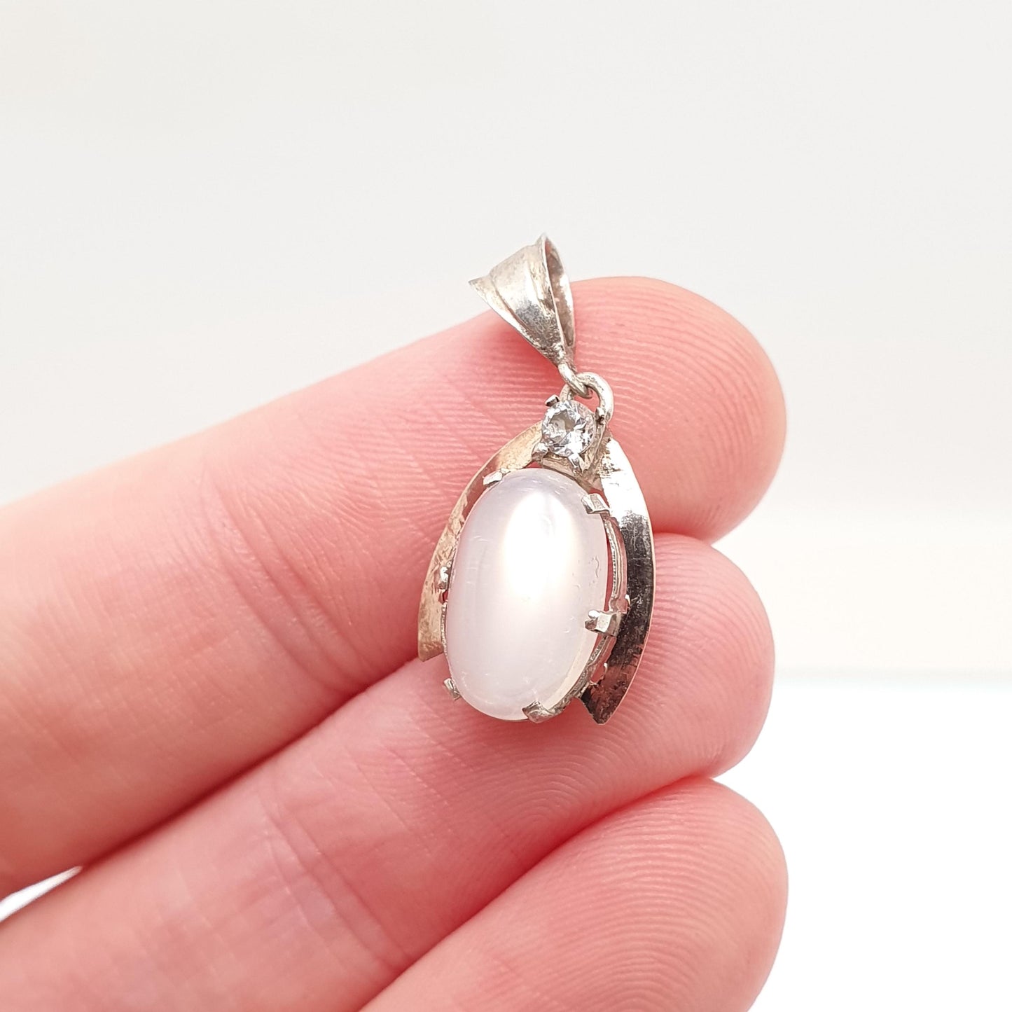 Antique Solid Silver Moonstone Wishbone Necklace Pendant Victorian Diamond Paste White Adularescence Jewelry Jewellery