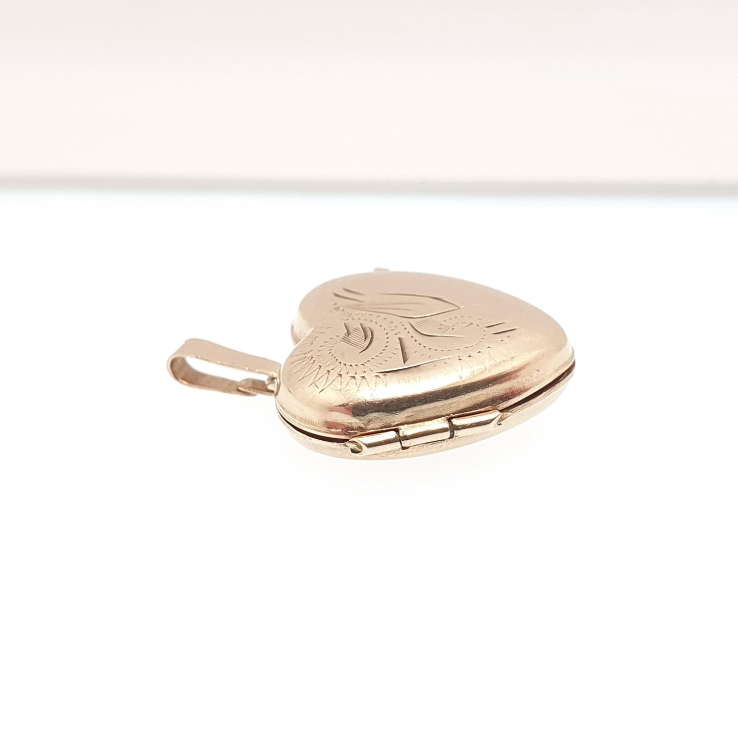 Vintage Solid 9k 375 Gold Heart Locket All 9ct Necklace Engraved Photo Picture Pendant Jewelry Jewellery