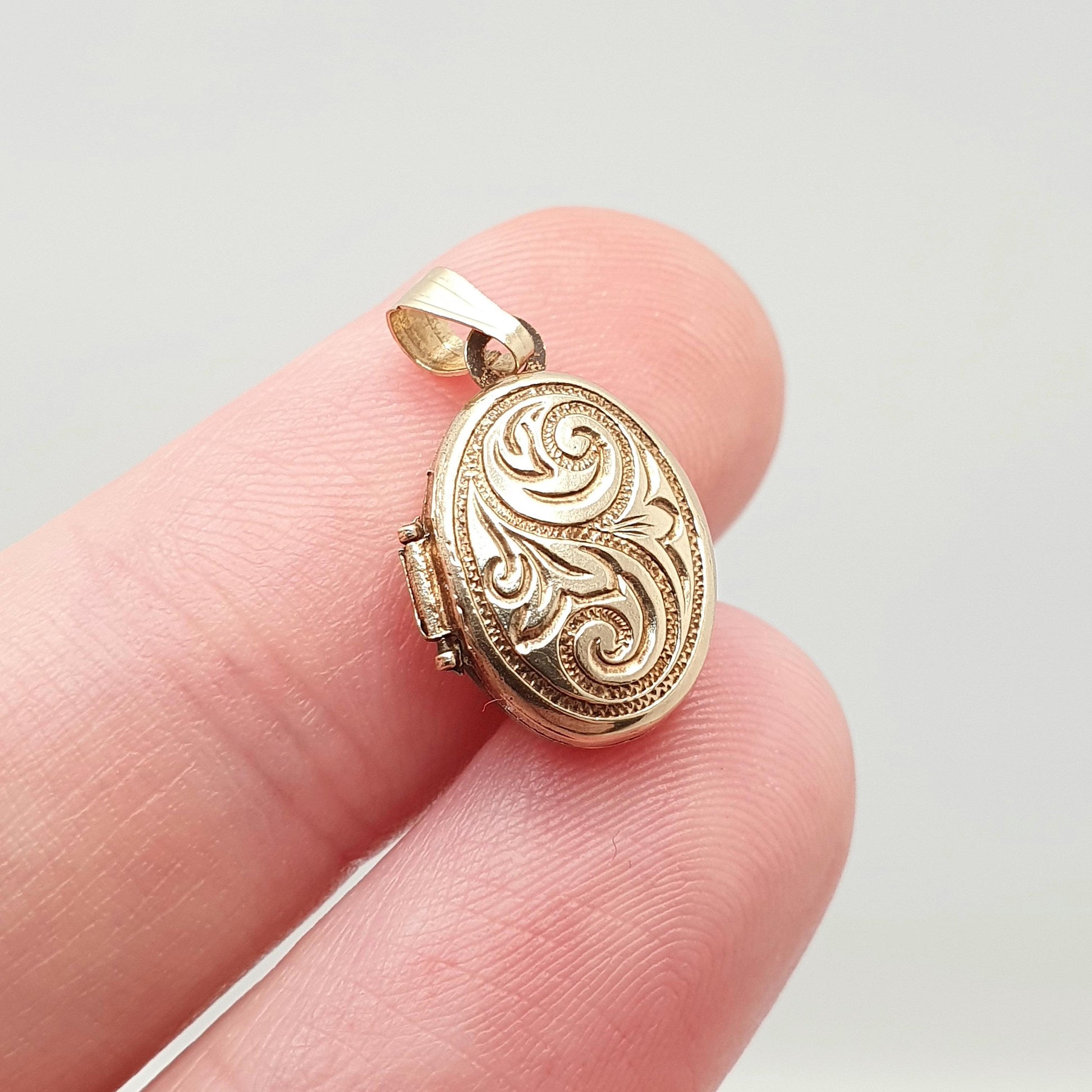 80167308-673e-40d1-abb3-468afa64951b