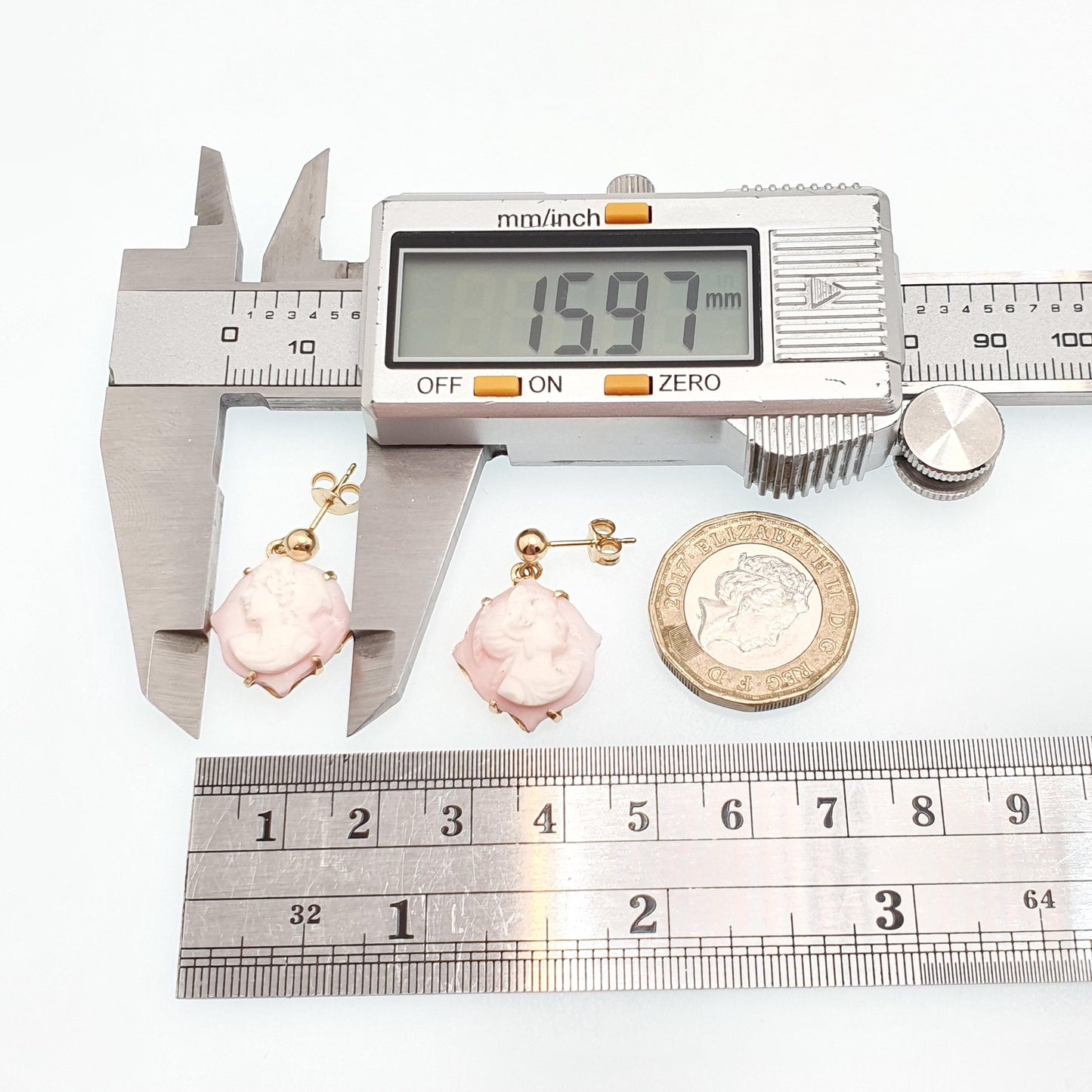 Vintage 18ct 18k Gold Cameo Earrings Pink Conch Shell Hand Carved Solid 750 18kt Italian Handmade Jewellery Jewelry