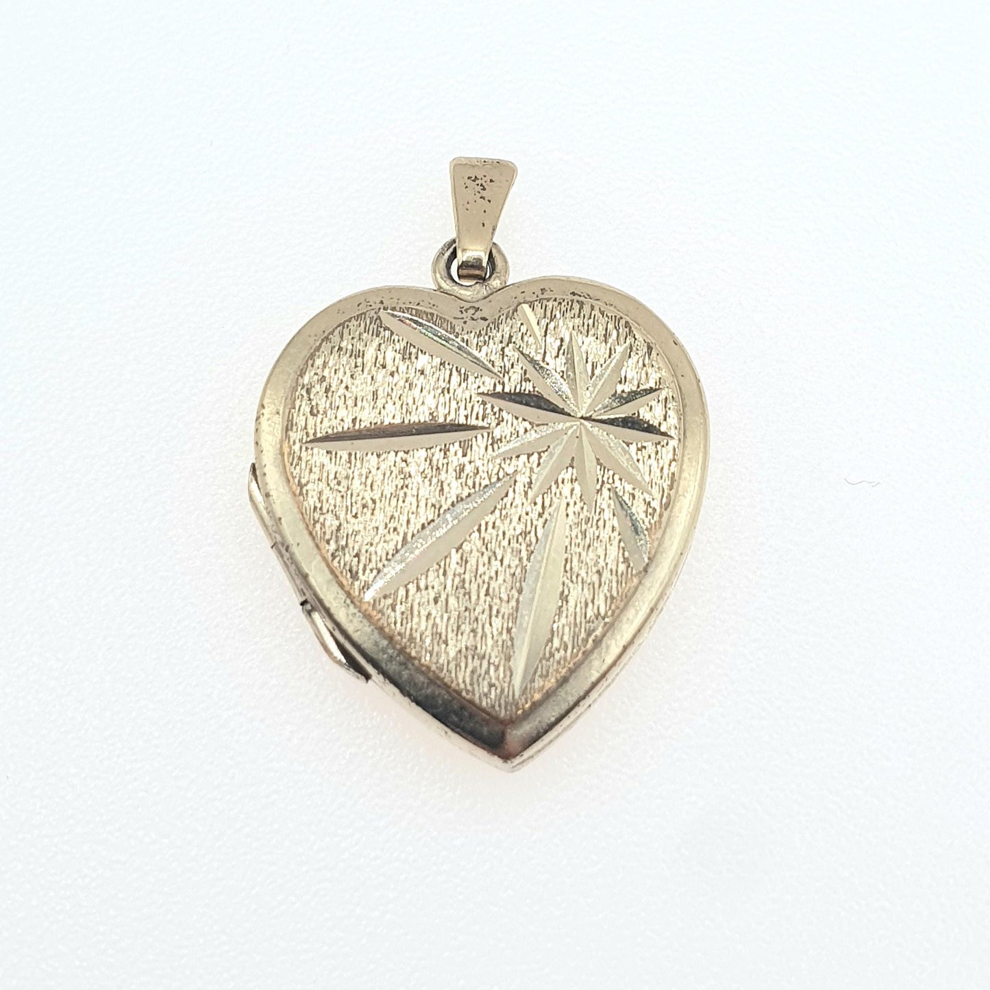 Vintage Rolled Gold Heart Locket Star Engraved Love Gift Necklace Pendant Womens Jewellery Jewelry Engraved Gold Filled Romantic