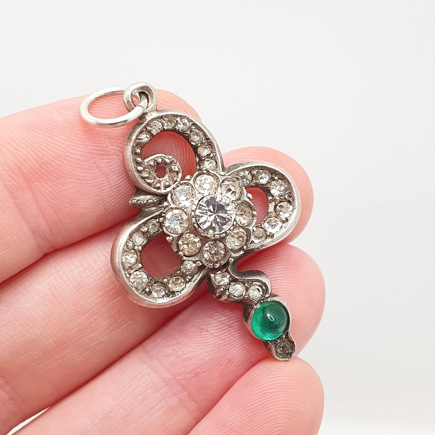 48875c8f-409d-4ee9-a9b0-a3d28c0d0f80