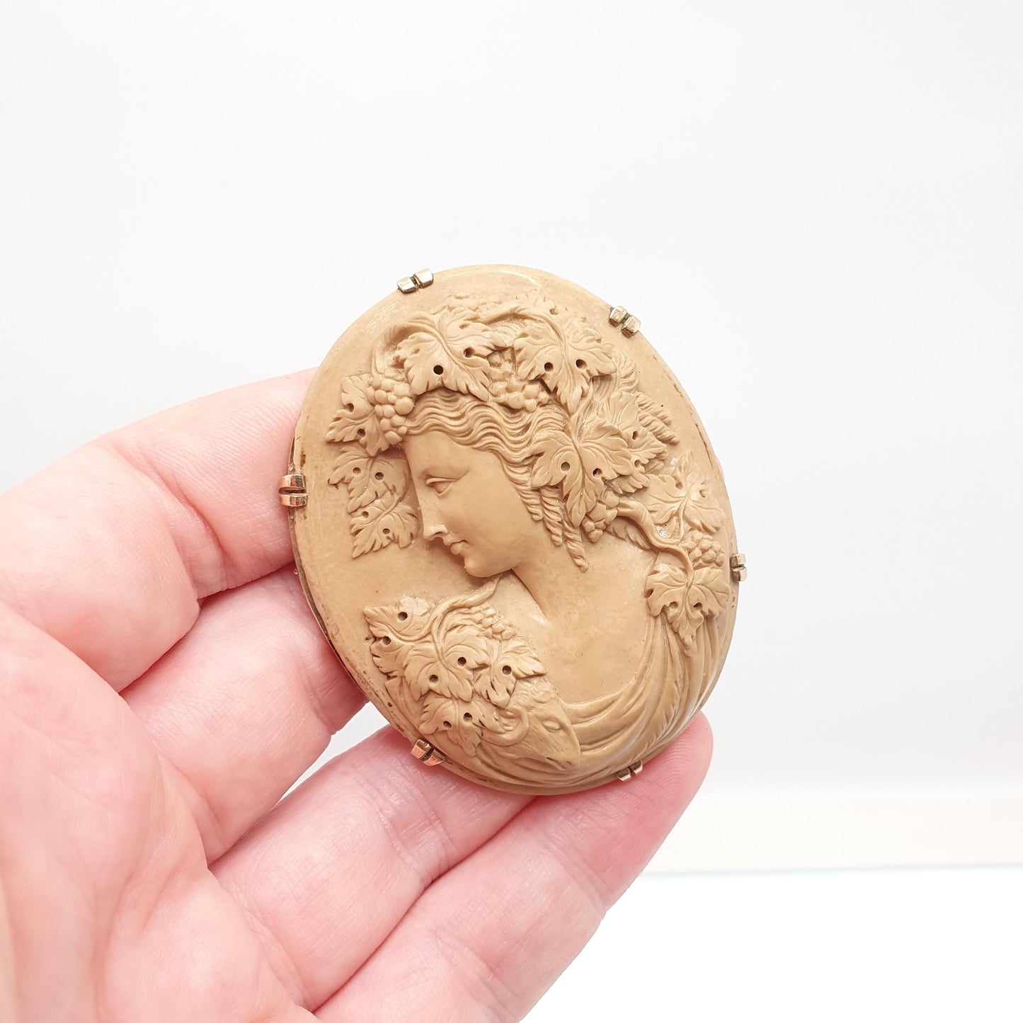Antique 9ct Gold Lava Cameo Brooch Very Large Solid 9k 9kt High Relief Goddess Ram Goat Grapes Italian Jewelry Jewellery