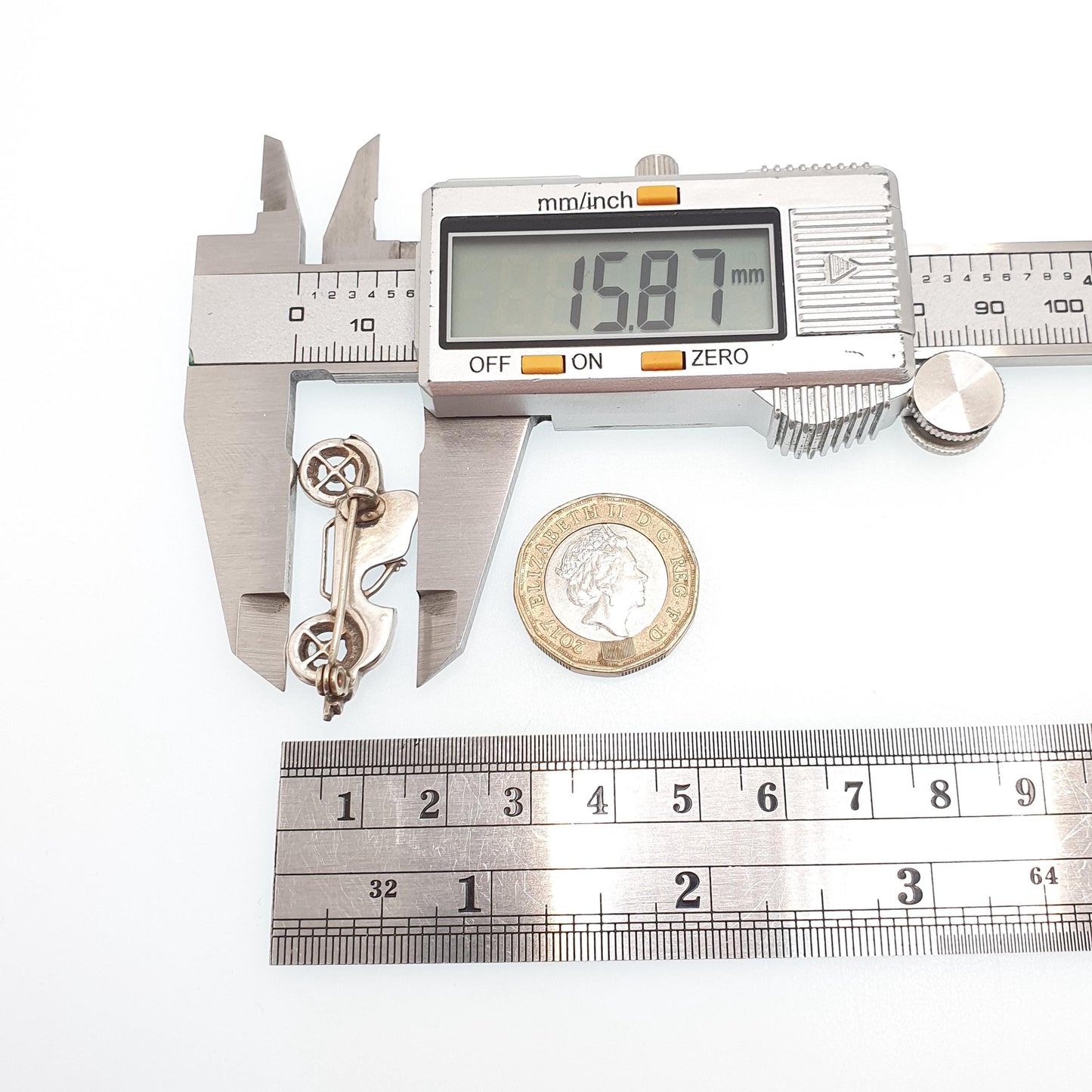 Antique Solid Silver Car Brooch Diamond Paste Automobile Collectible Sweetheart Vintage Womens Jewelry Jewellery