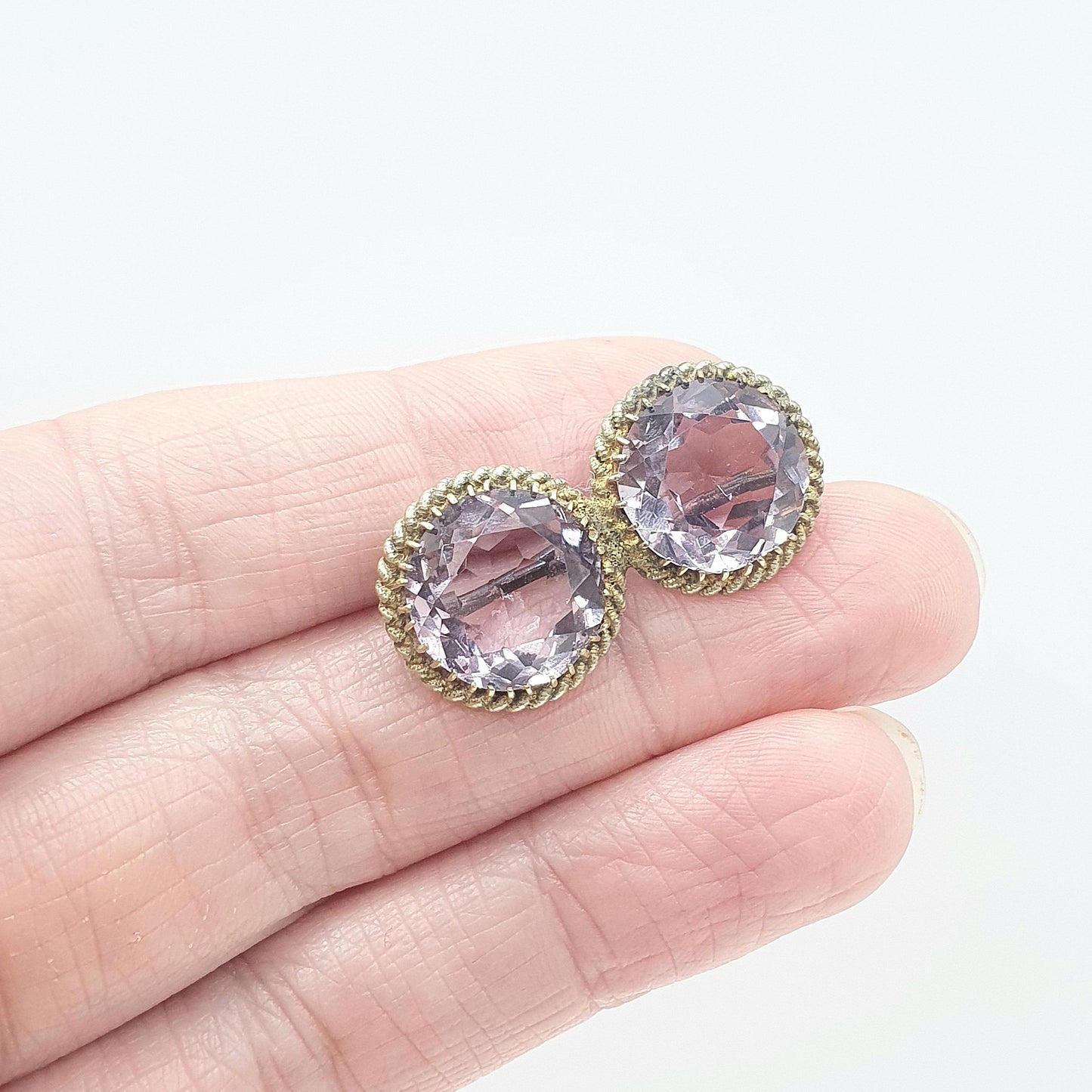 Antique Victorian Natural Amethyst Brooch Infinity Double Round Cut Gold Tone Base Metal Lilac Purple Womens Jewellery Jewelry