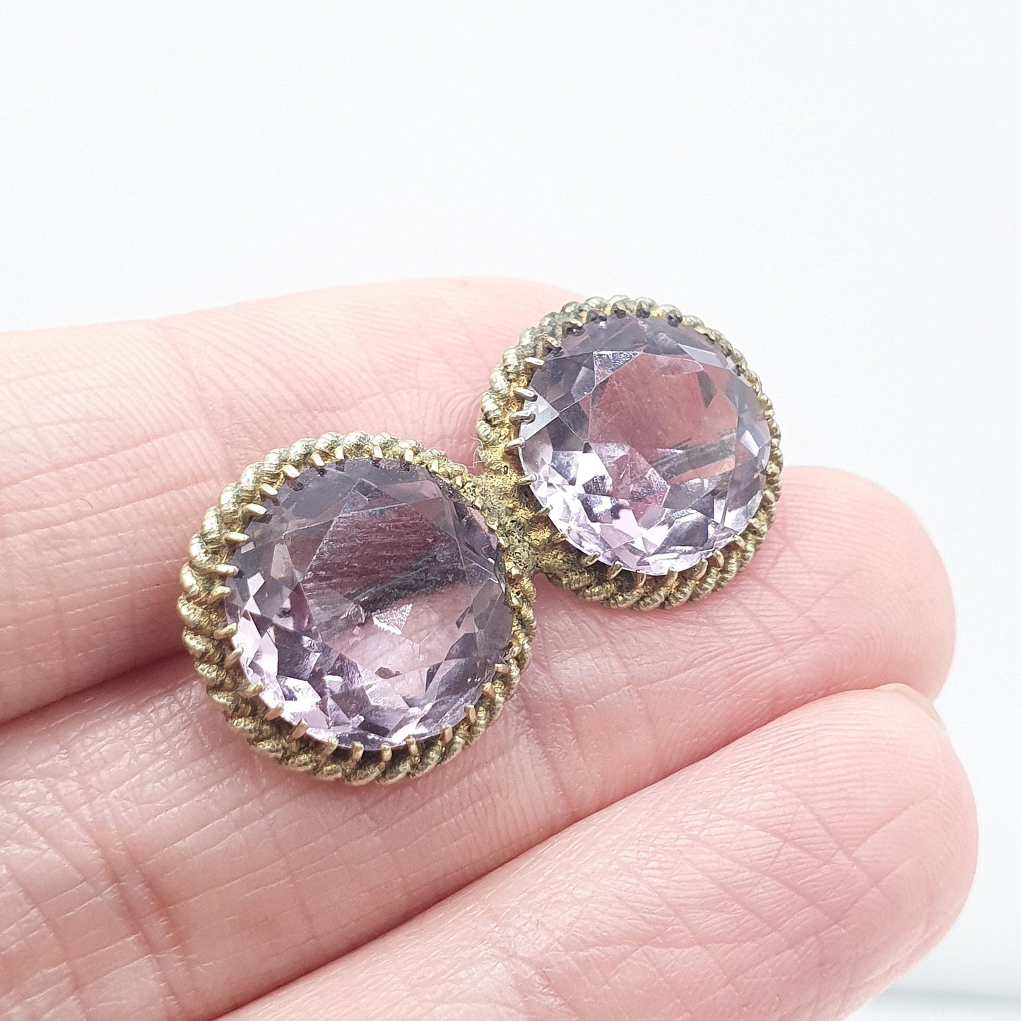 Antique Victorian Natural Amethyst Brooch Infinity Double Round Cut Gold Tone Base Metal Lilac Purple Womens Jewellery Jewelry
