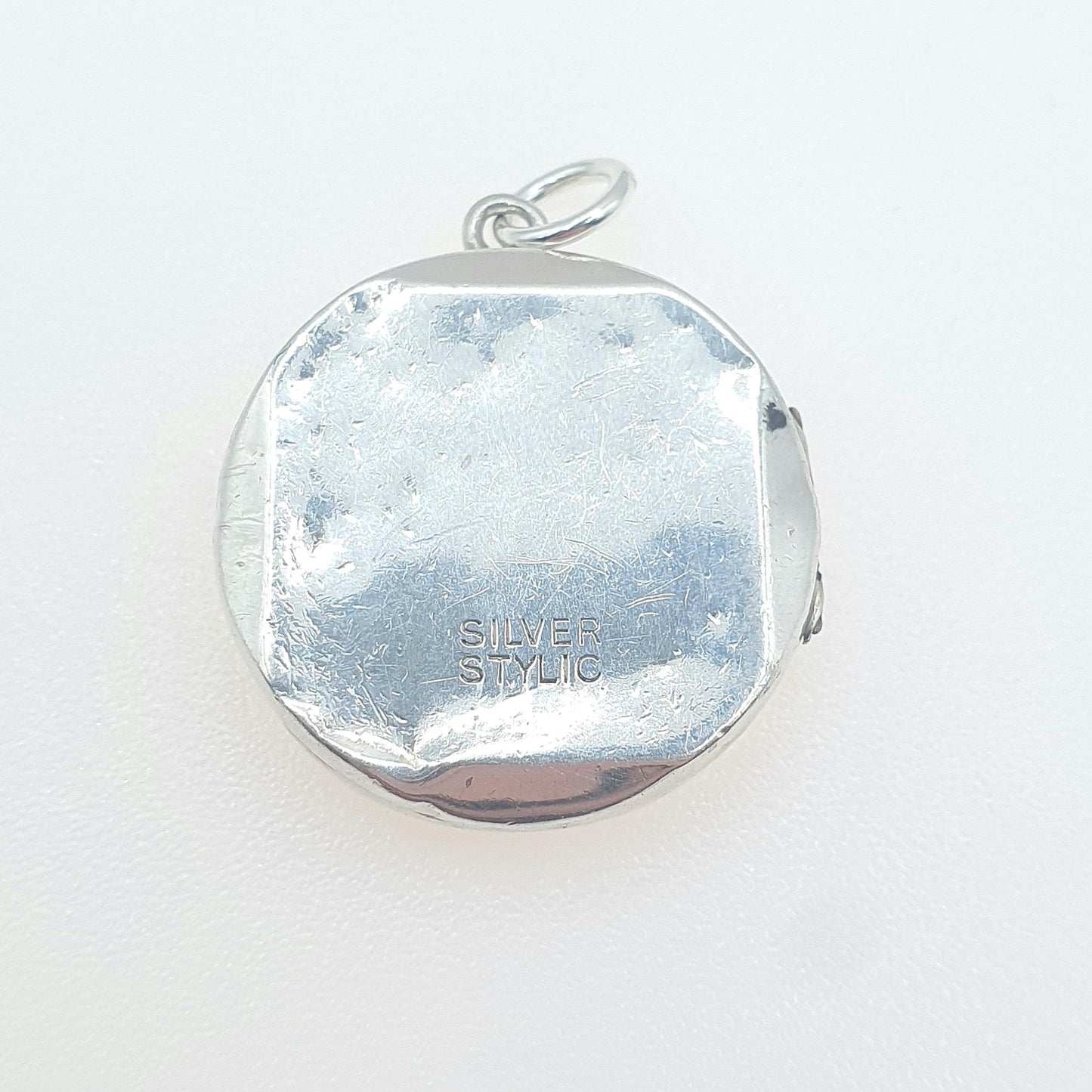 Vintage Solid Silver Locket Pendant Necklace Round Circle Photo Engraved Picture STYLIC Solid 925 Retro Jewelry Jewellery