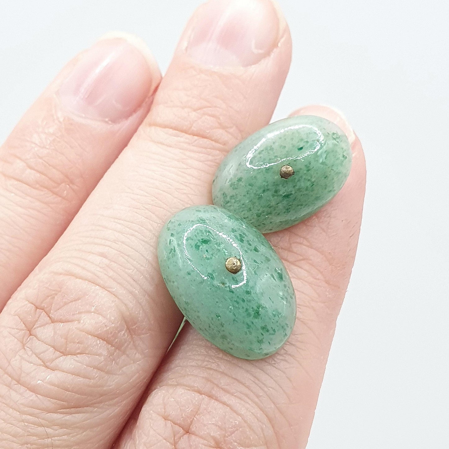 Antique Victorian Aventurine Cuff Links Green Quartz Chain Link Oval Cabochon Gold Tone Base Metal Mens Vintage Unisex Jewelry Jewellery