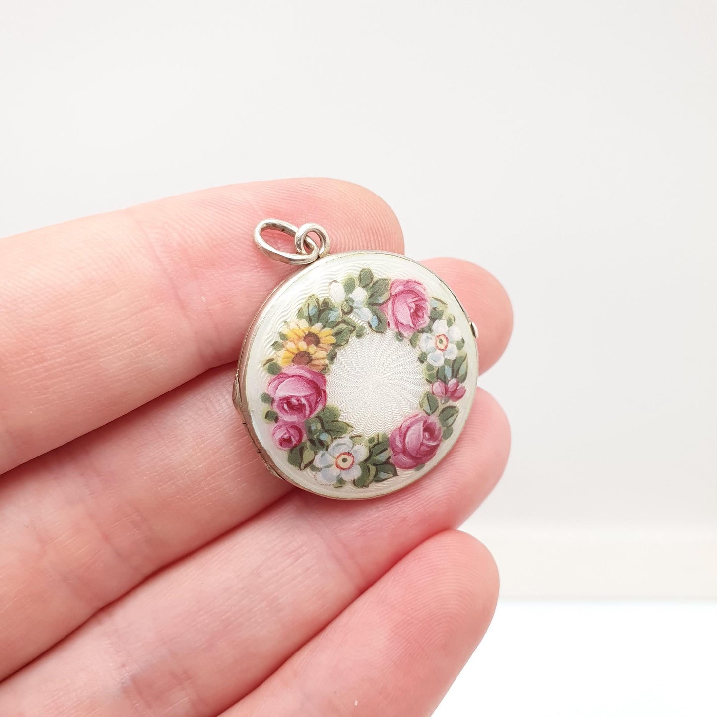 Antique Guilloche Enamel Solid Silver Locket Edwardian Rose Flower Pendant Round Photo Picture Jewelry Jewelry