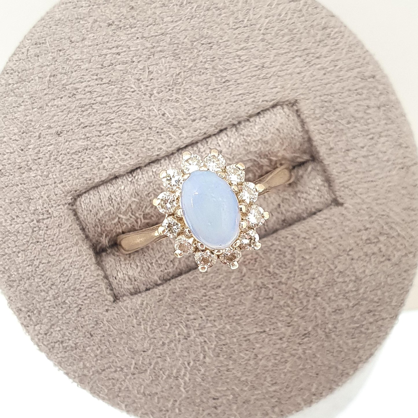 Vintage 9ct Gold Opal Cluster Ring CZ Blue White Gemstone Solid 9k 375 Halo Yellow Sparkly Retro Womens Jewelry Jewellery