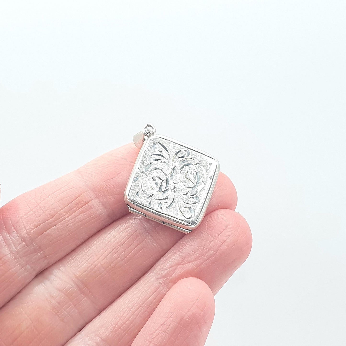 Vintage Sterling Silver Square Locket Necklace Pendant Engraved Picture Photo Keepsake Gift Womens Unisex Jewelry Jewellery