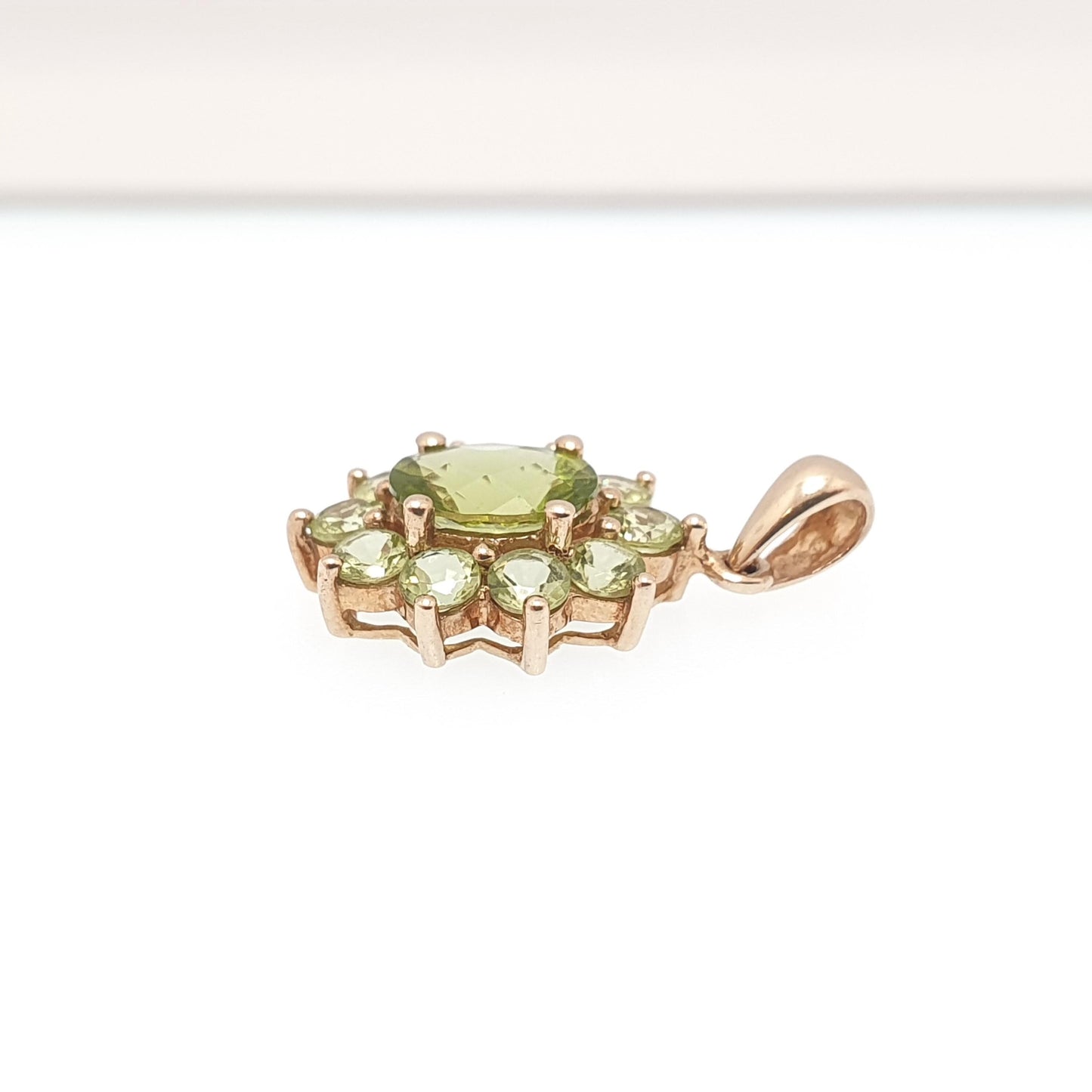 Vintage 9k 9ct Gold Peridot Olivine Necklace Pendant Cluster Halo Lime Green Gemstone Solid 375 Jewelry Jewellery