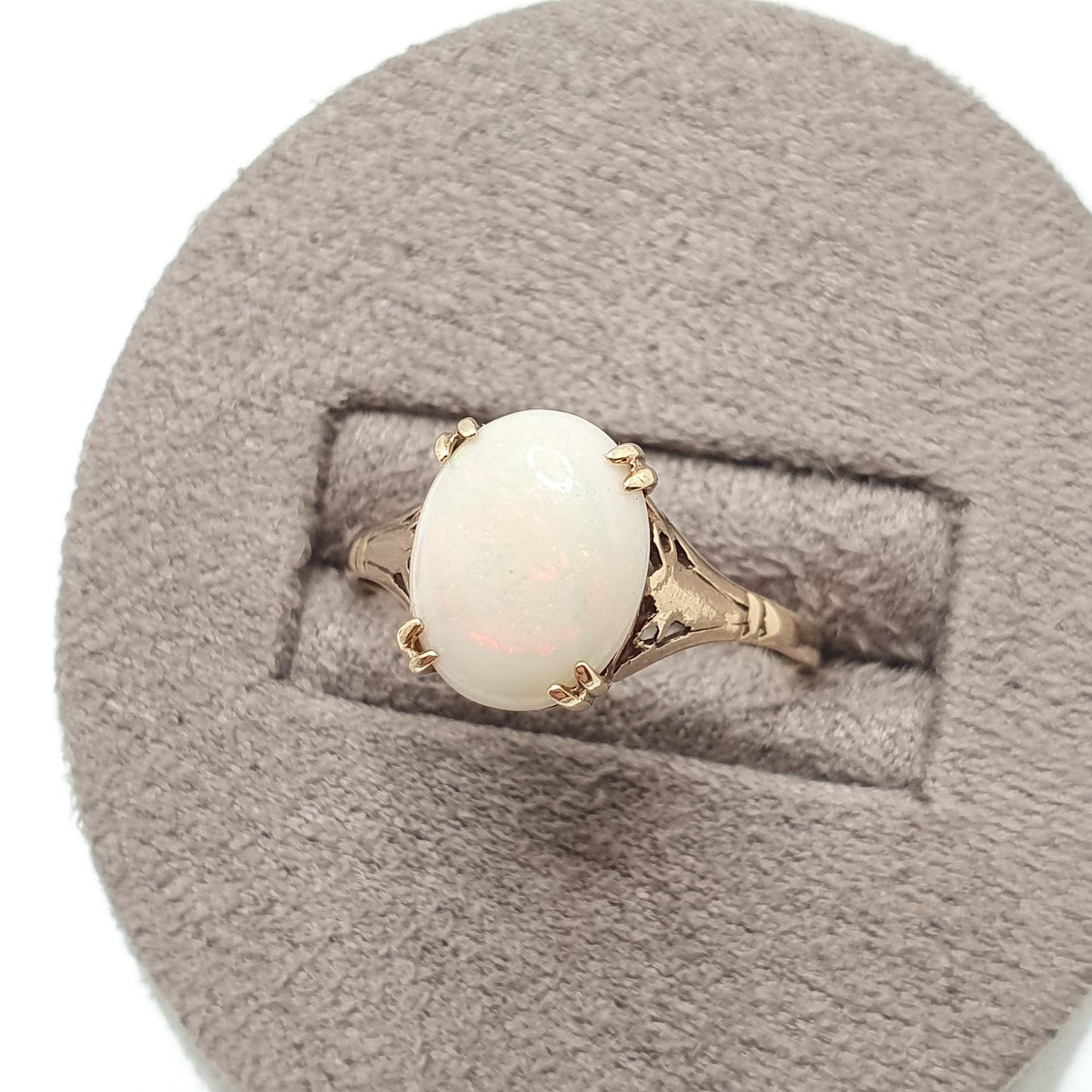 Vintage 9ct 9kt Gold Opal Ring White Solitaire Gemstone Solid 9k Yellow 1970 Hallmarked Big Womens Jewelry Jewellery