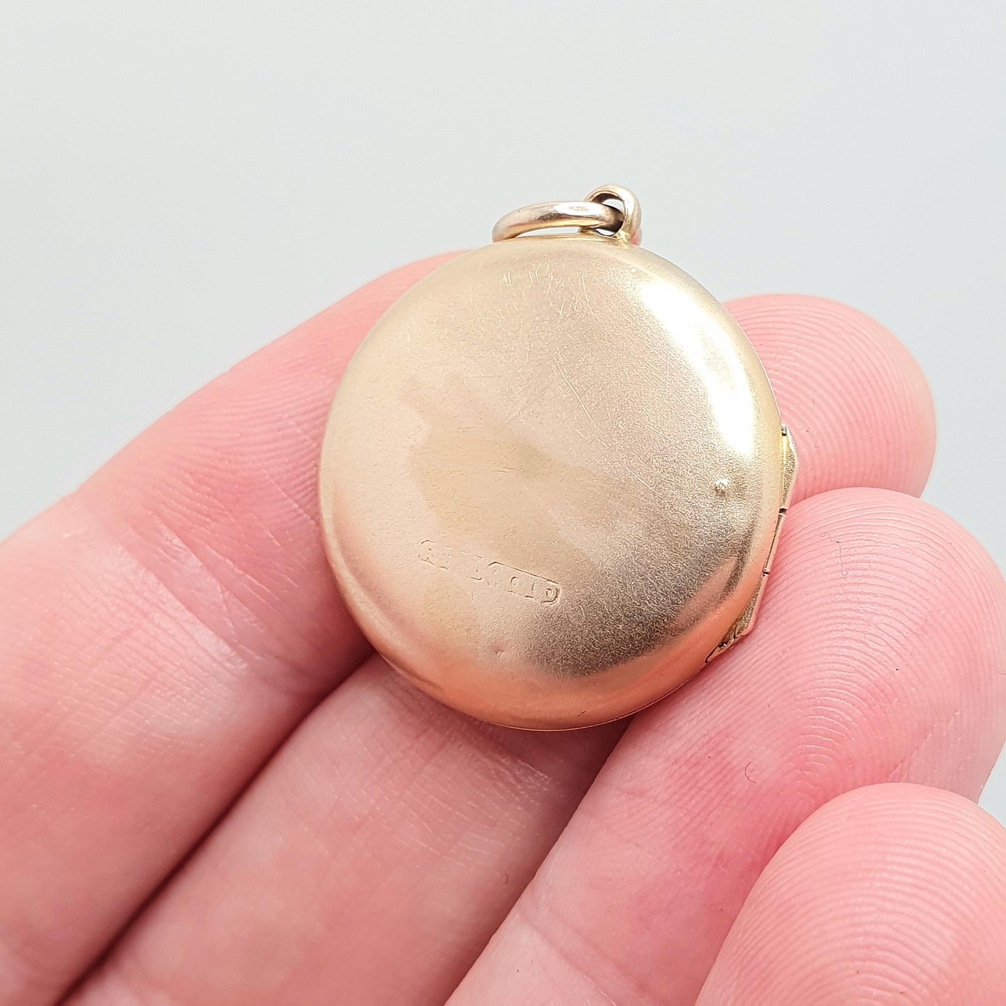 Antique 9ct 9k Gold Diamond Locket Pendant Solid 375 Back & Front Star Centre Necklace Jewelry Jewellery
