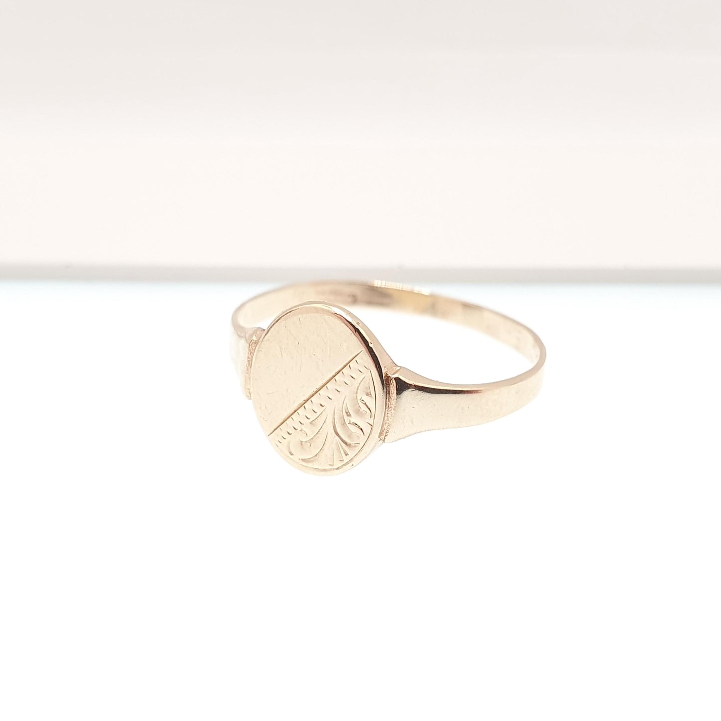 Vintage 9ct Gold Oval Signet Ring Solid 9k 375 9kt Hand Engraved Hallmark Mens Womens Jewelry Jewellery