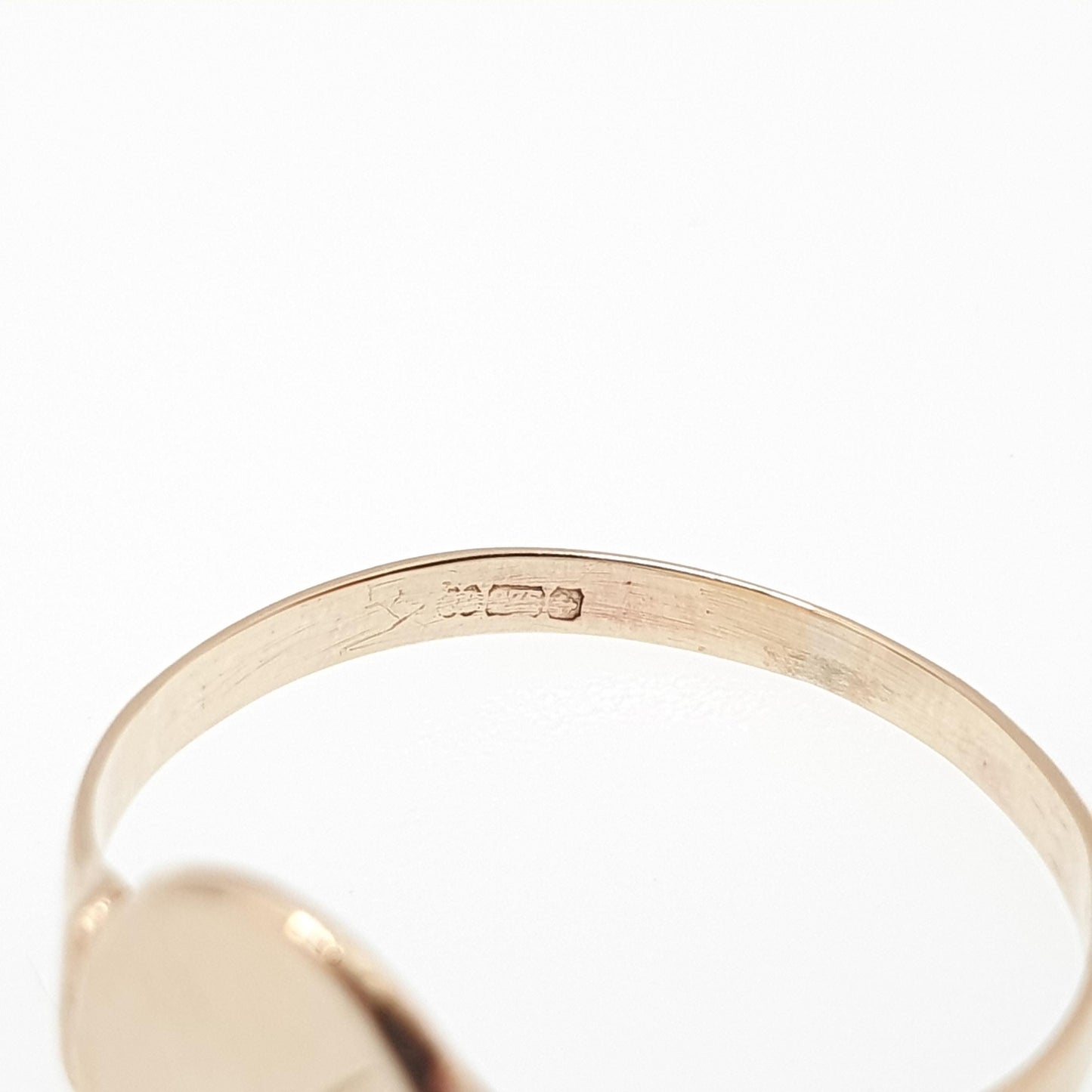 Vintage 9ct Gold Oval Signet Ring Solid 9k 375 9kt Hand Engraved Hallmark Mens Womens Jewelry Jewellery