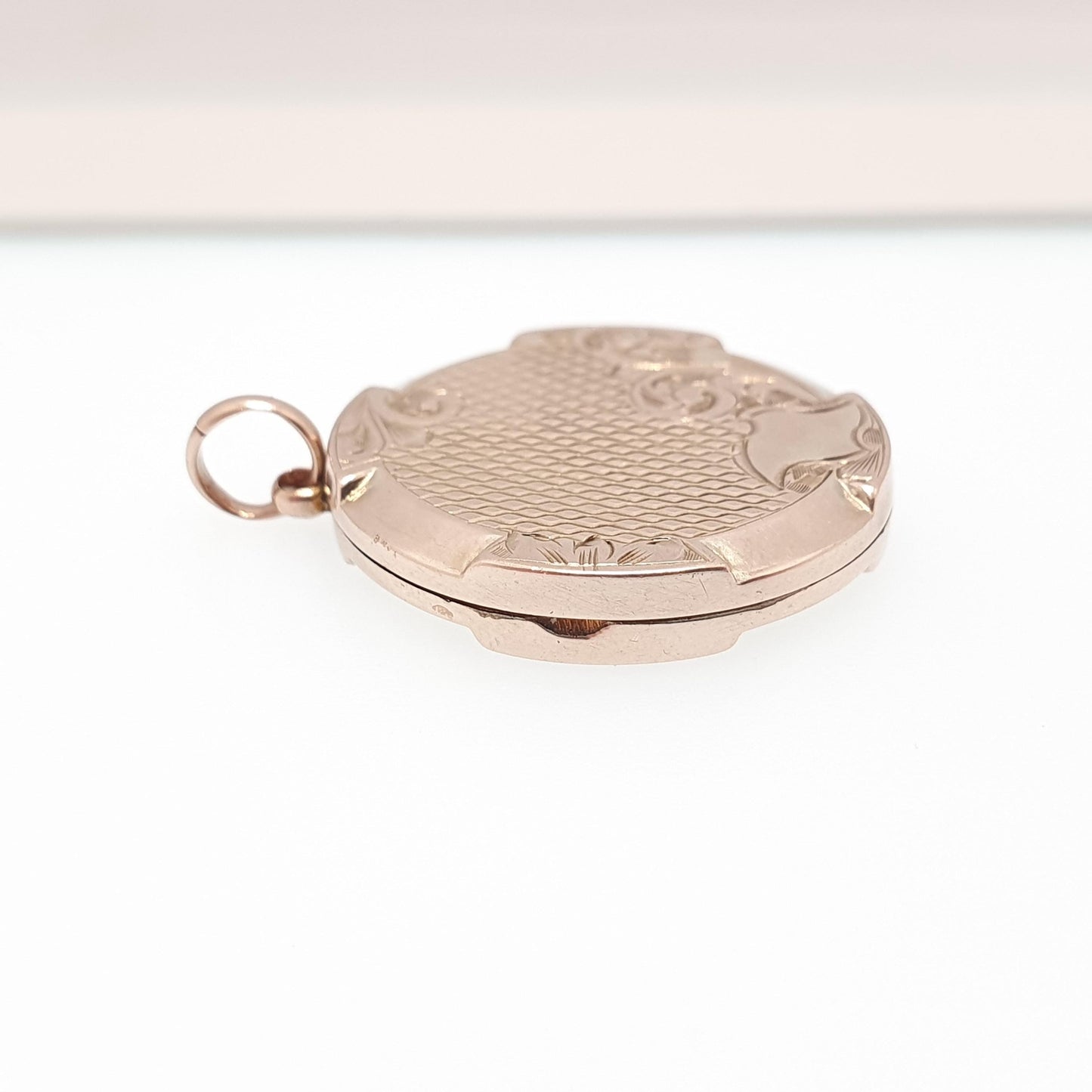 Antique Victorian 9ct Gold Locket Chequered Round Circle Solid 9k 375 Back & Front Pendant Necklace Jewelry Jewellery