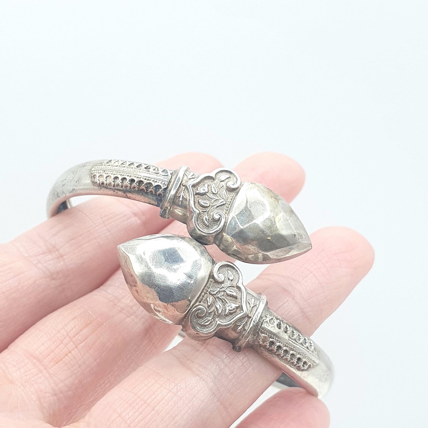Antique Victorian Silver Plate Crossover Bangle Bracelet Bypass Snake Head Style Shape Vintage Womens Unisex Jewelry Jewellery
