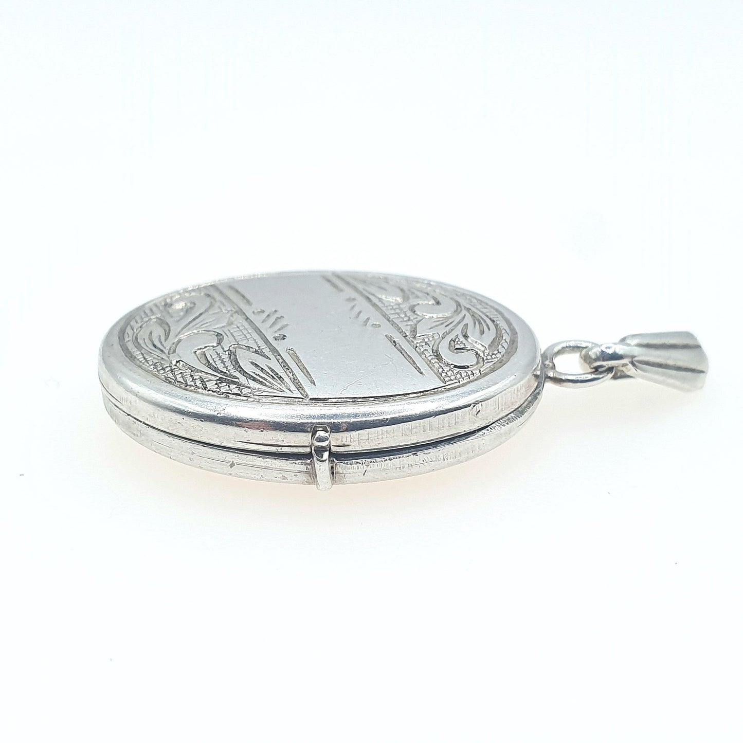 Vintage Sterling Silver Oval Locket Retro Picture Photo Scroll Engraved Pendant Necklace Jewelry Womens Jewellery