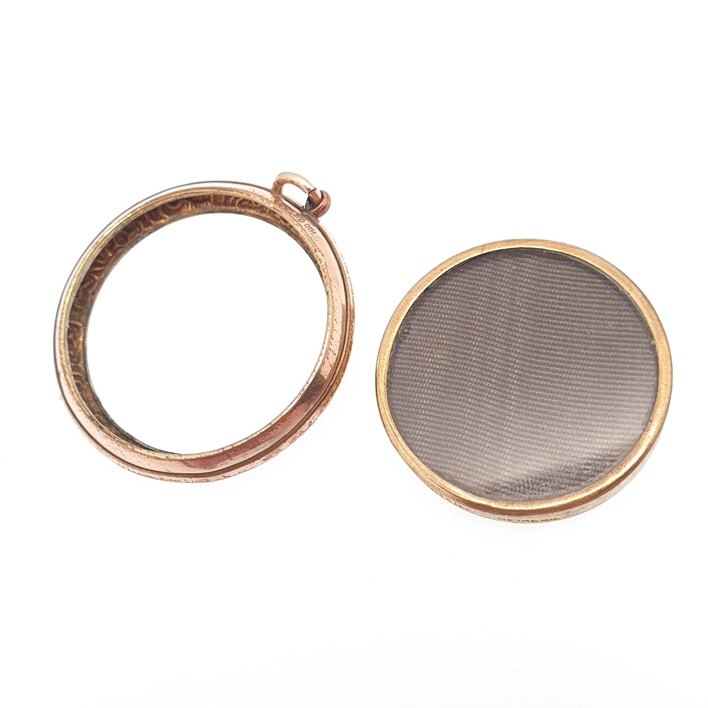 Antique Rolled Gold Victorian Locket Pendant Necklace Chased Border Round Circle Shape Vintage Gold Filled Womens Jewelry Jewellery