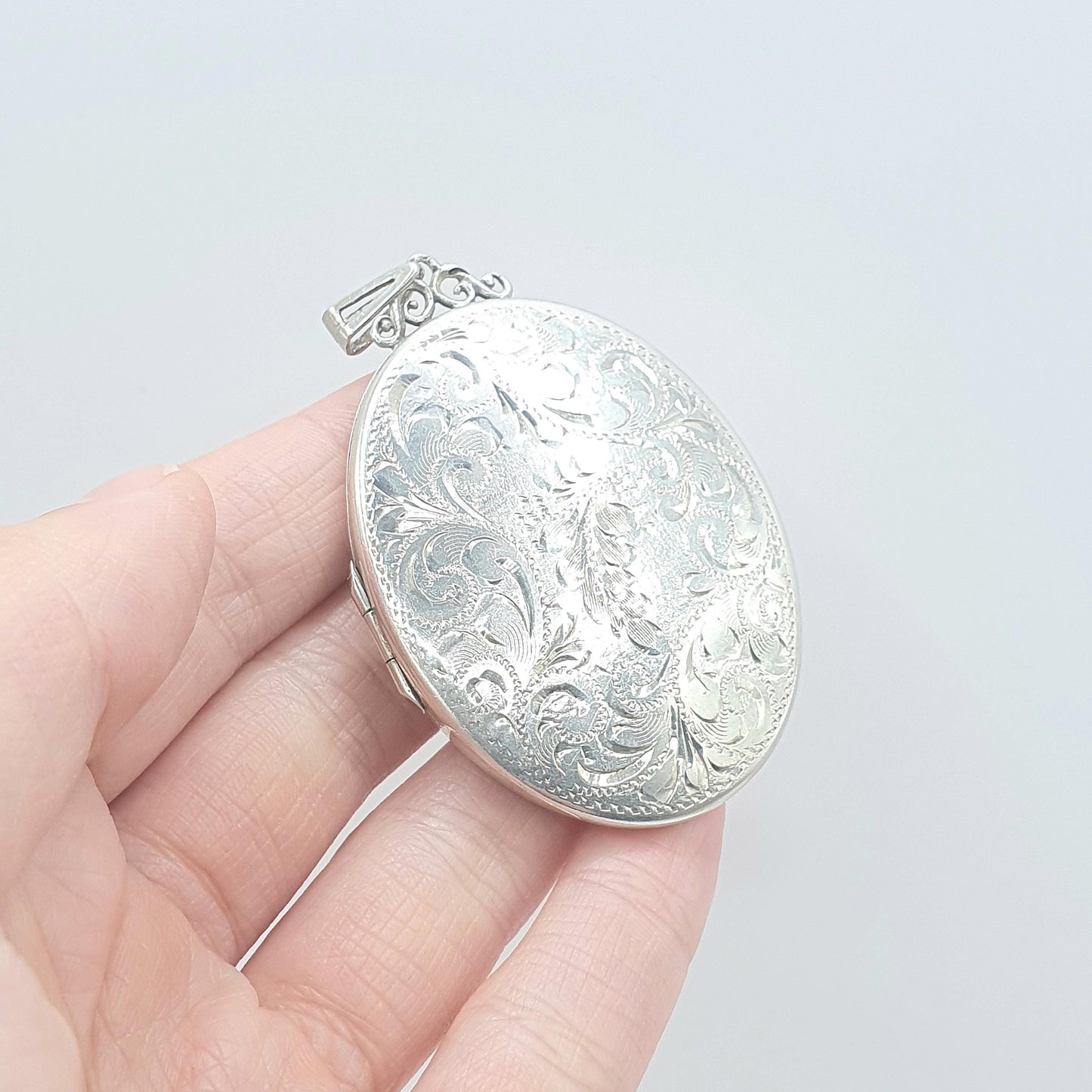 Vintage Sterling Silver Very Large Locket Oval Hand Engraved Huge Solid 925 Pendant Picture Photo Womens Unisex Jewelry Jewellery