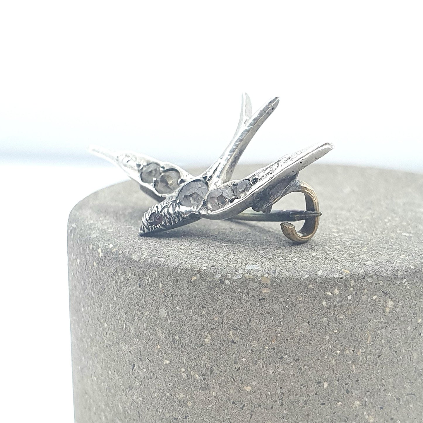 Antique Victorian Solid Silver Diamond Paste Bird Brooch Swallow Sweet Songbird Small Cute Womens Jewelry Jewellery