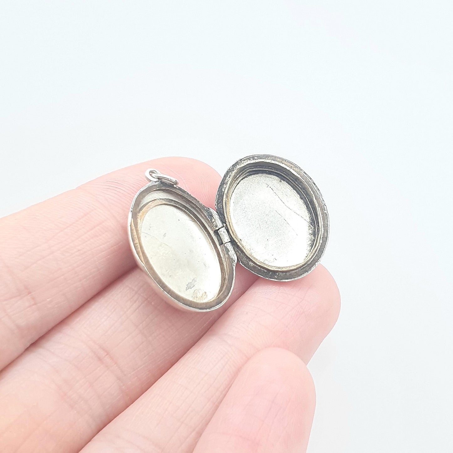 Antique Solid Silver Oval Locket Back and Front Hand Engraved Photo Keepsake Gift Pendant Necklace Womens Unisex Jewelry Jewellery