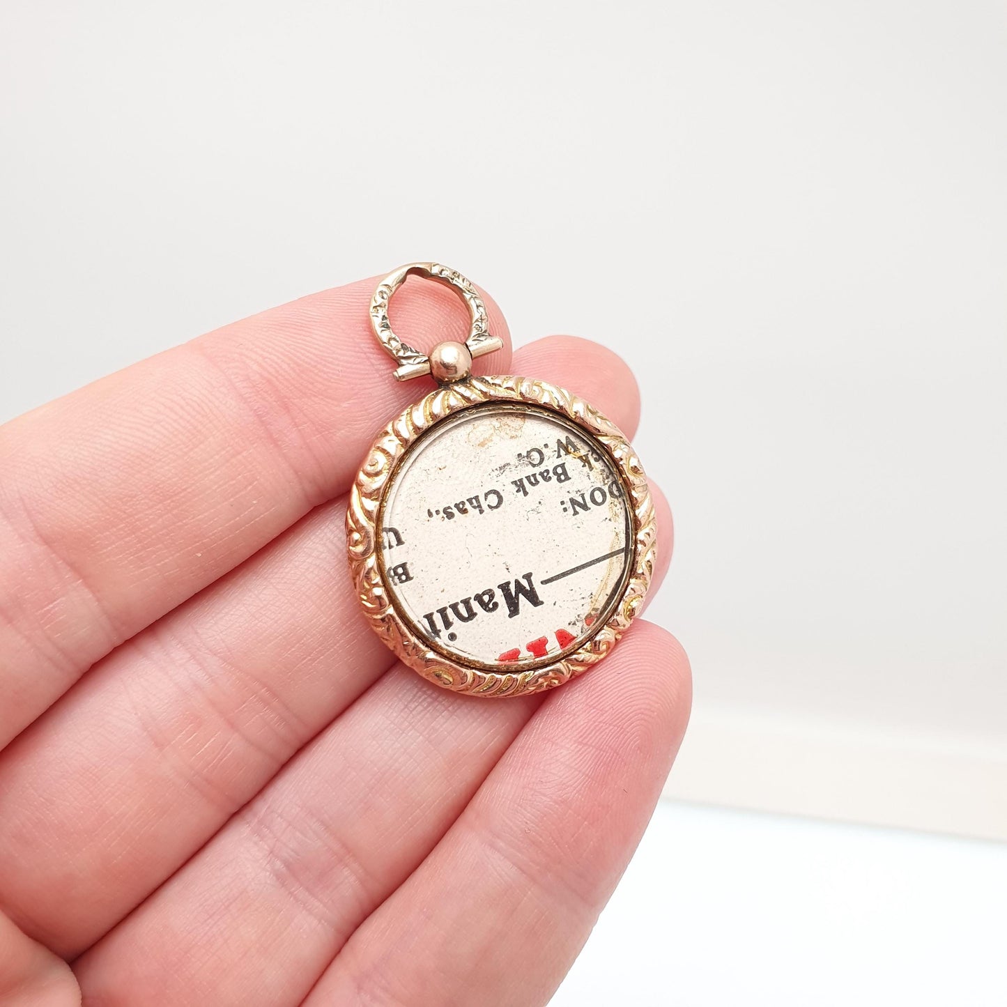 Antique Victorian 9ct 9k Gold Locket Necklace Pendant Pocket Watch Style Chased Border Solid Picture Jewelry Jewellery