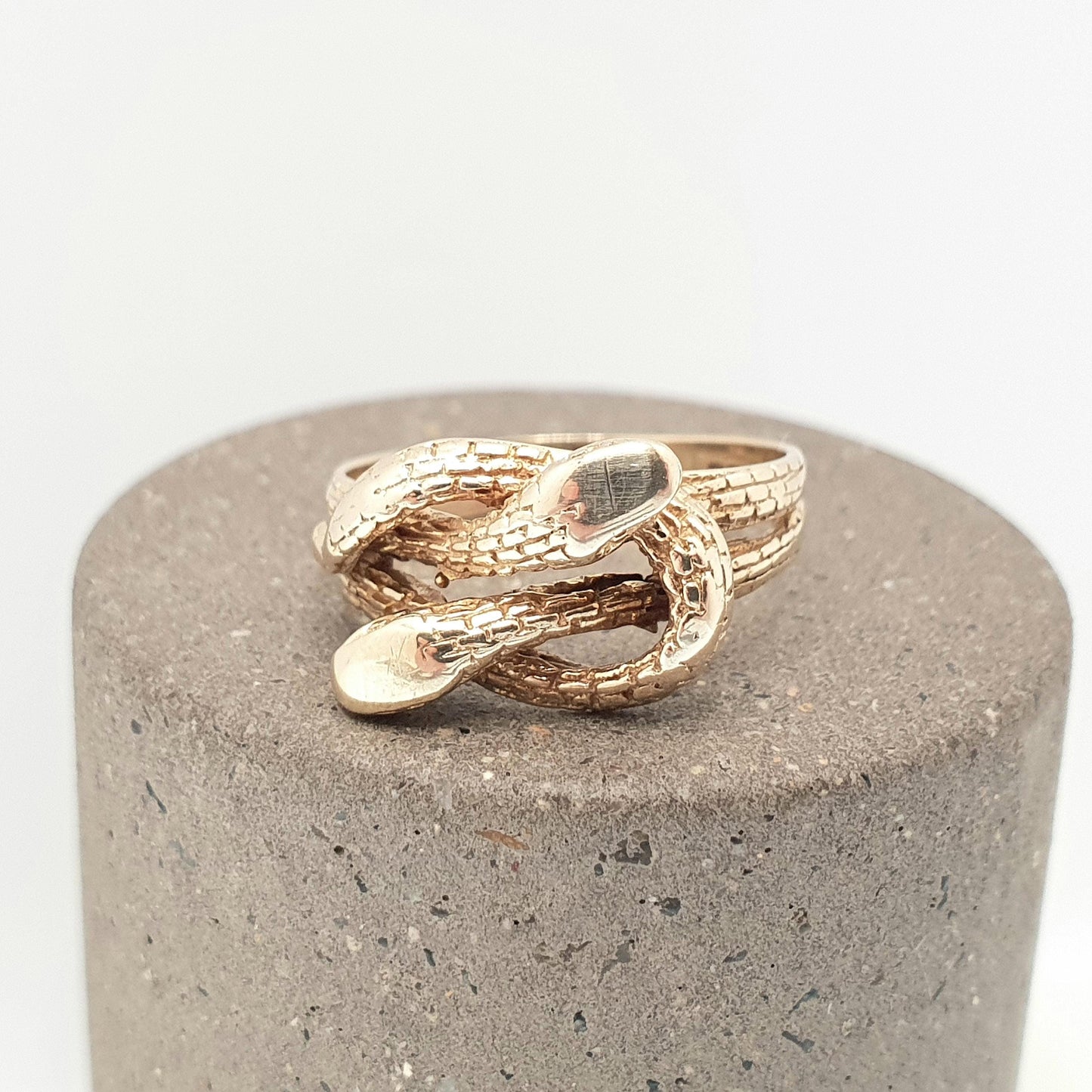 Vintage 9ct 9k Gold Snake Ring Double Snakes Solid 9kt 9kt Victorian Revival Hallmark Retro Reptile Animal Jewelry Jewellery