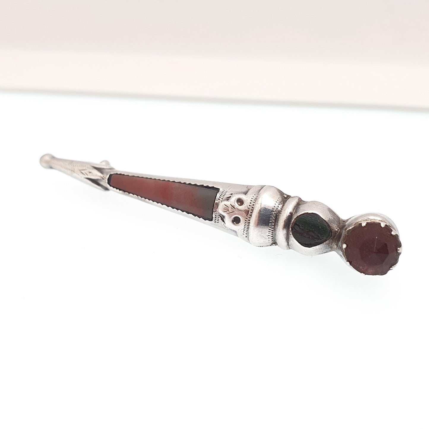 Antique Sterling Silver Kilt Dirk Bloodstone Brooch Pin Agate Amethyst Paste Scottish Cairngorm Vintage Jewelry Jewellery