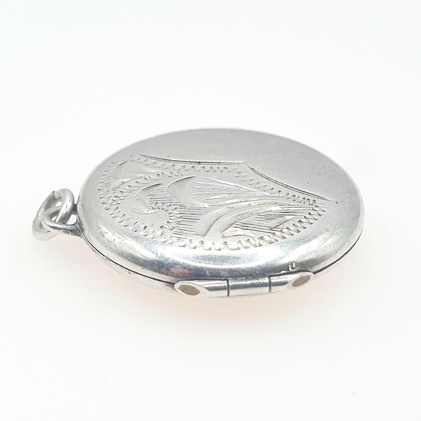 Vintage Sterling Silver Round Locket Circle Engraved Picture Photo 1977 Pendant Necklace Ladies Womens Jewelry Jewellery Mens