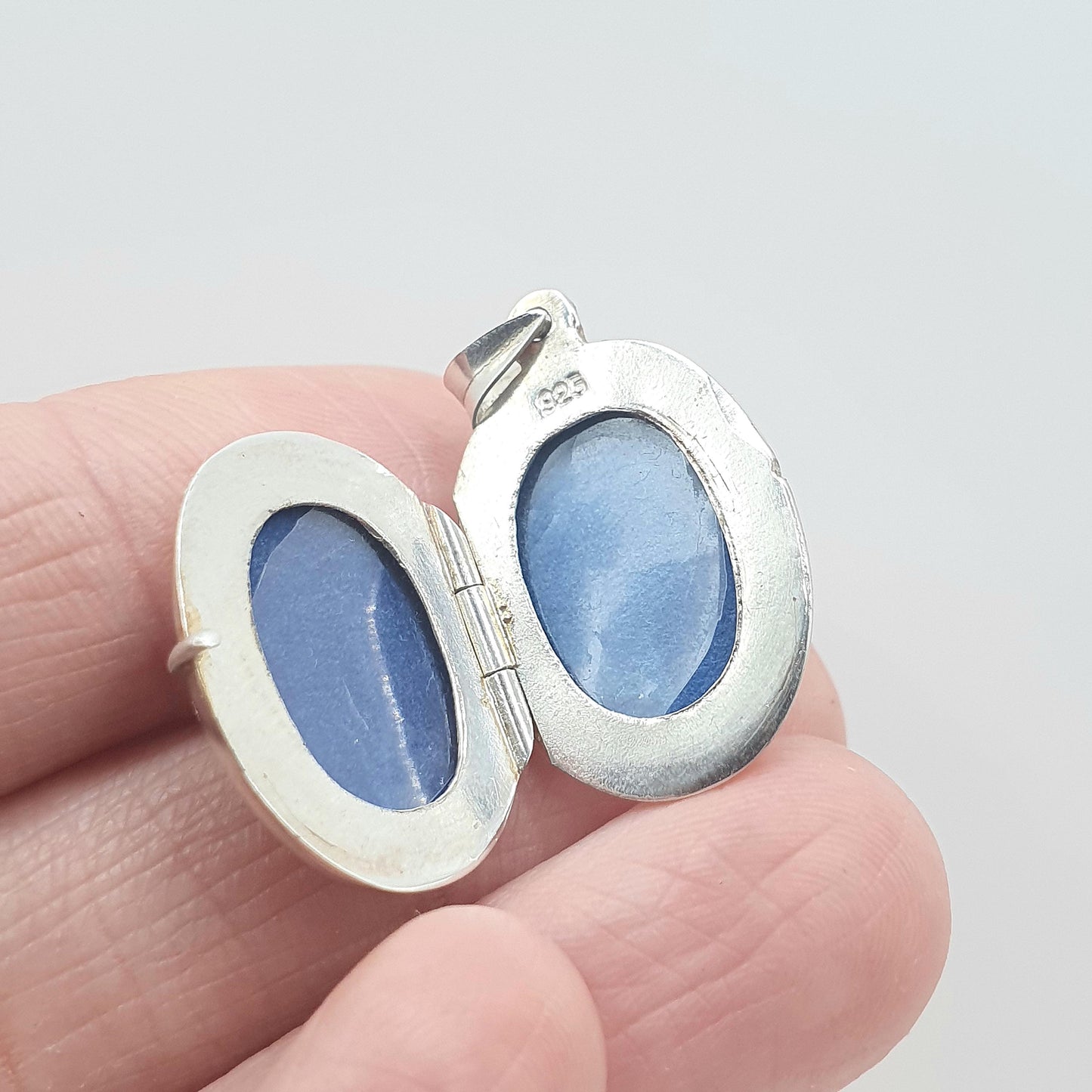 Vintage Sterling Silver Small Oval Locket Engraved Face Necklace Pendant Photo Gift Jewelry Womens Jewellery Ladies Large