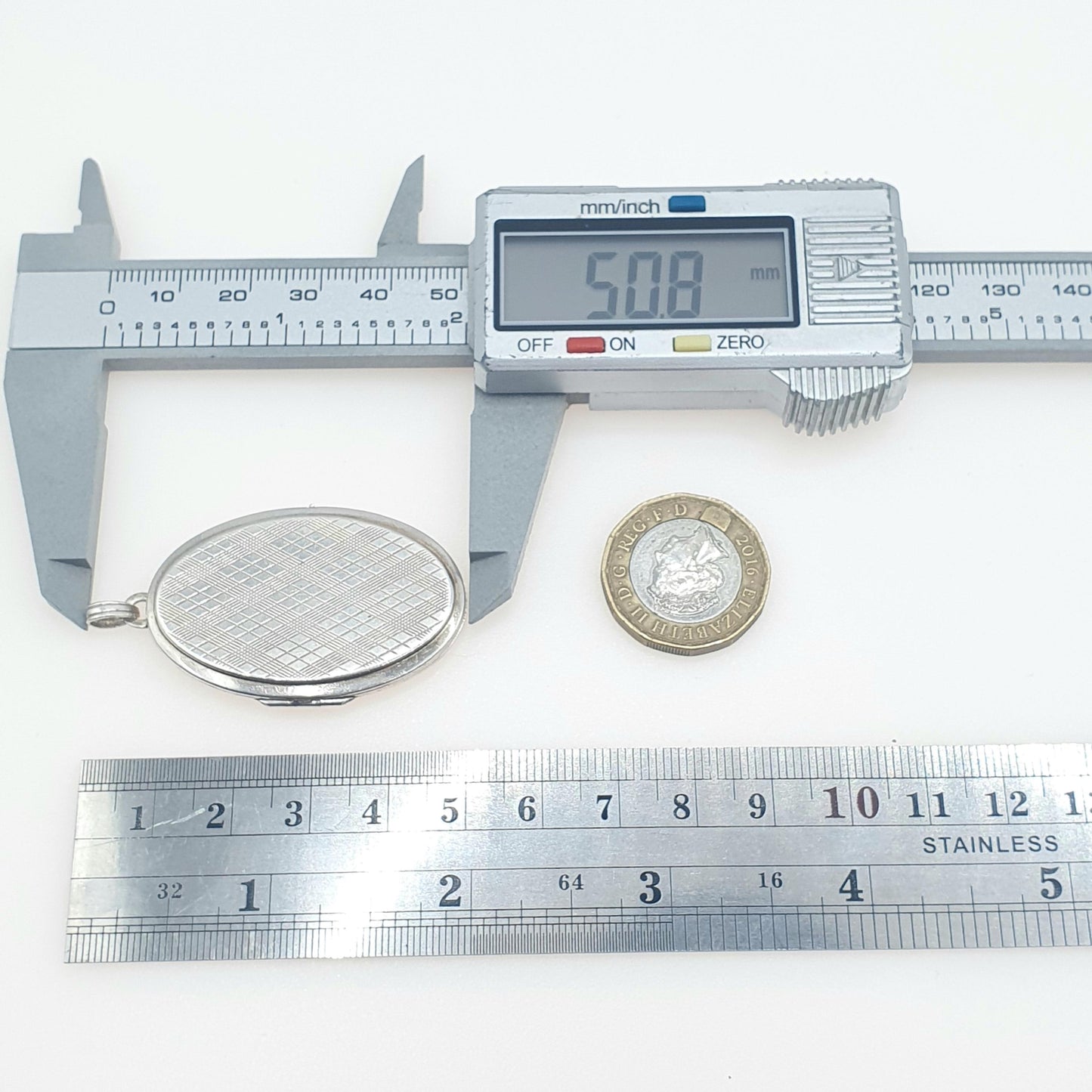 Vintage Sterling Silver Oval Locket Chequered Pattern Picture Photo Keepsake Large Big Solid 925 Womens Jewelry Jewellery