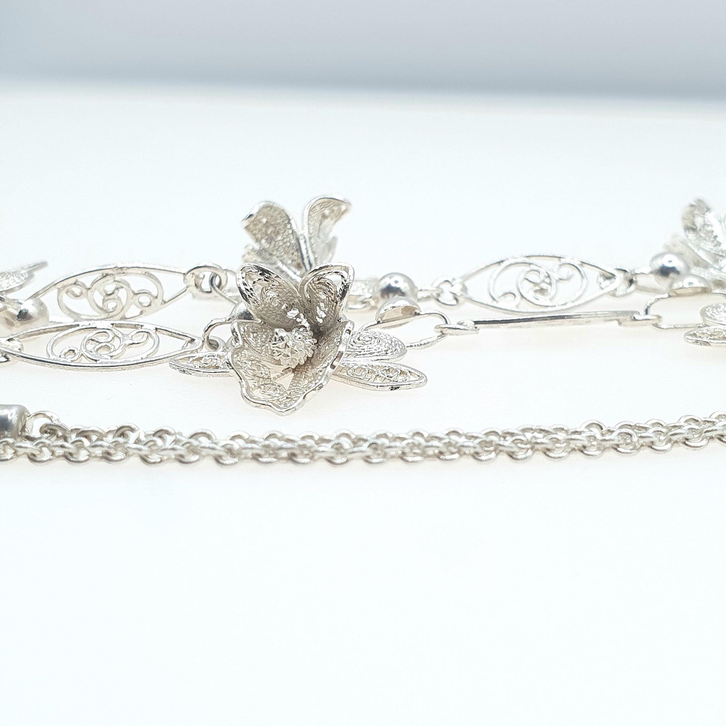 Antique Solid Silver Filigree Flower Necklace Handmade Floral Original Clasp Womens Ladies Jewelry Retro Jewellery