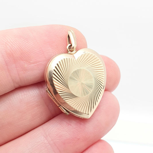 Old Vintage 9ct Gold Heart Locket Gyroscope Solid 9k 375 Pendant Small Cute Fine Estate Gift Back & Front Necklace Jewelry Womens Jewellery