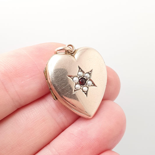 Antique 9ct 9k Gold Heart Locket Garnet & Seed Pearl Star Set Victorian Pendant Back Front Photo Vintage Jewelry Jewellery