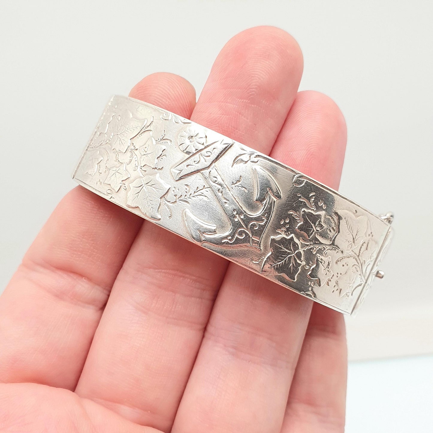 Victorian Sterling Silver Antique Snap Bangle Anchor Bracelet Hope 20.97g 1894 Hallmark Sailing Boat Vintage Jewelry Jewellery