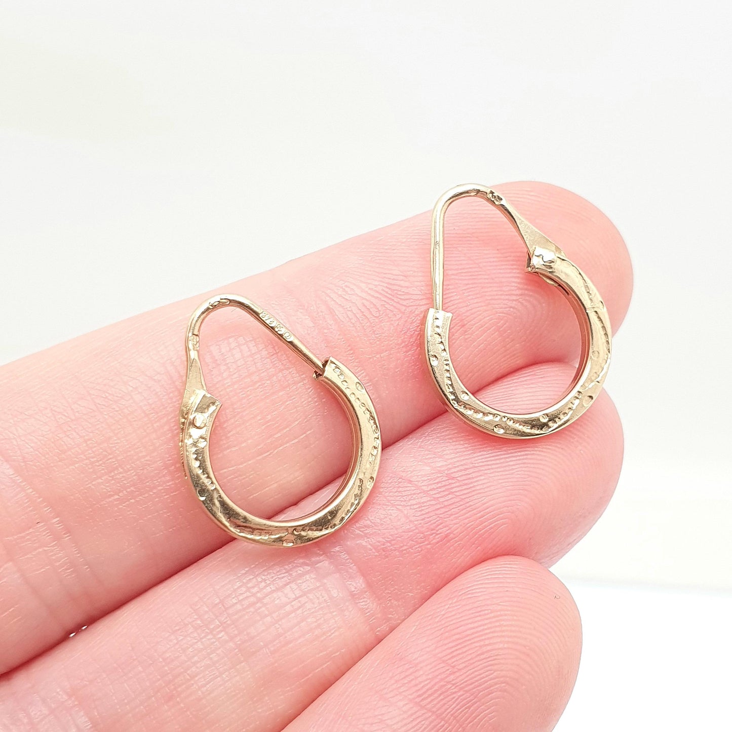 Vintage 9k 9ct Gold Hoop Earrings Gypsy Creole Yellow 9k 9 Carat Retro Womens Jewelry Jewellery
