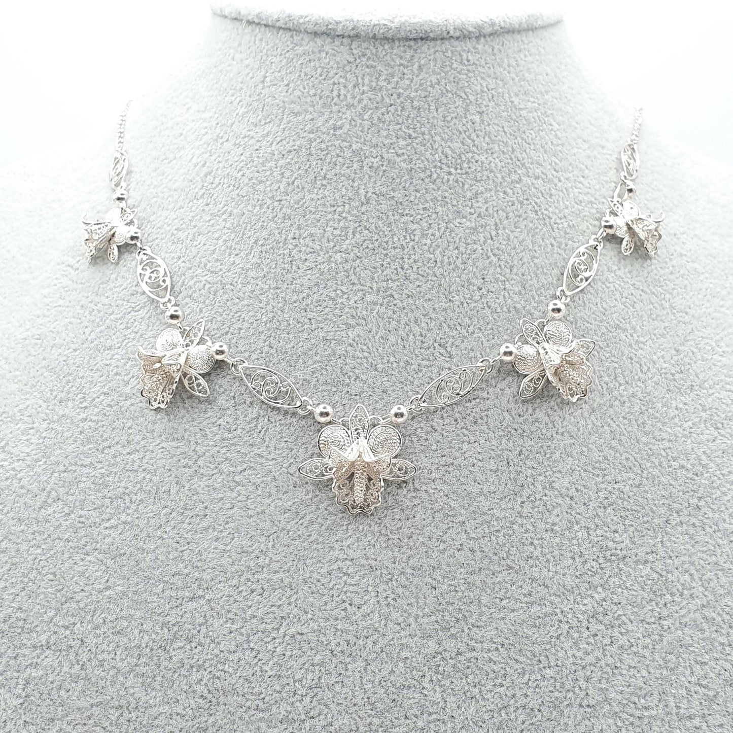 Antique Solid Silver Filigree Flower Necklace Handmade Floral Original Clasp Womens Ladies Jewelry Retro Jewellery