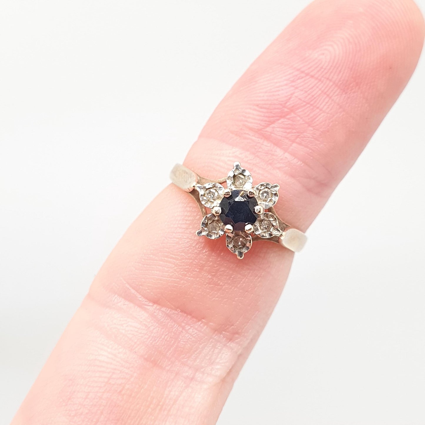 Vintage Sapphire & Diamond 9ct 9k Gold Ring Flower Star Cluster Solid 9kt Genuine Gemstone Retro Jewelry Jewellery