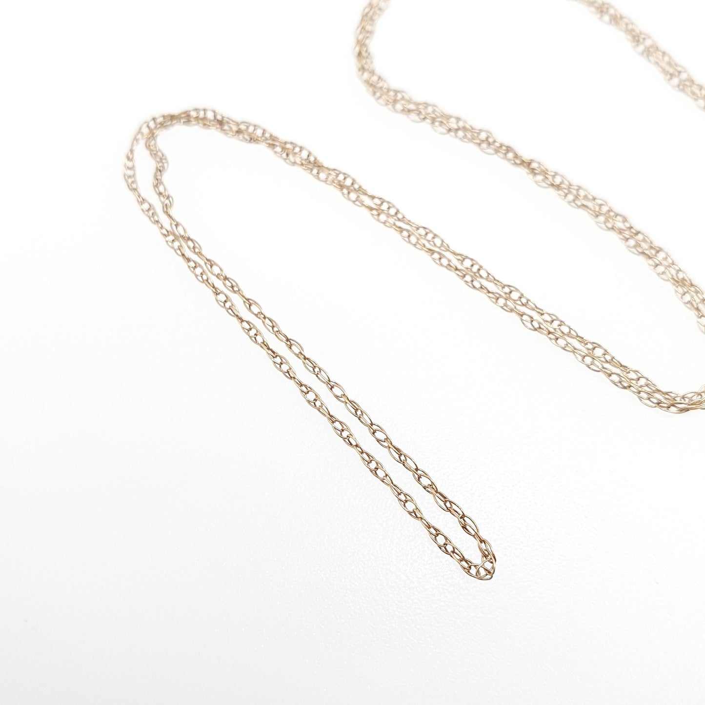 Vintage 9k 9ct Gold Chain Necklace Rope Link 47cm 18.5" 0.72g Twisting Helix Long Fine Solid 375 Jewelry Jewellery